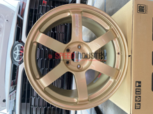Picture of Volk TE37 Saga S-Plus 18x9.5 5x114.3 +22 Gold
